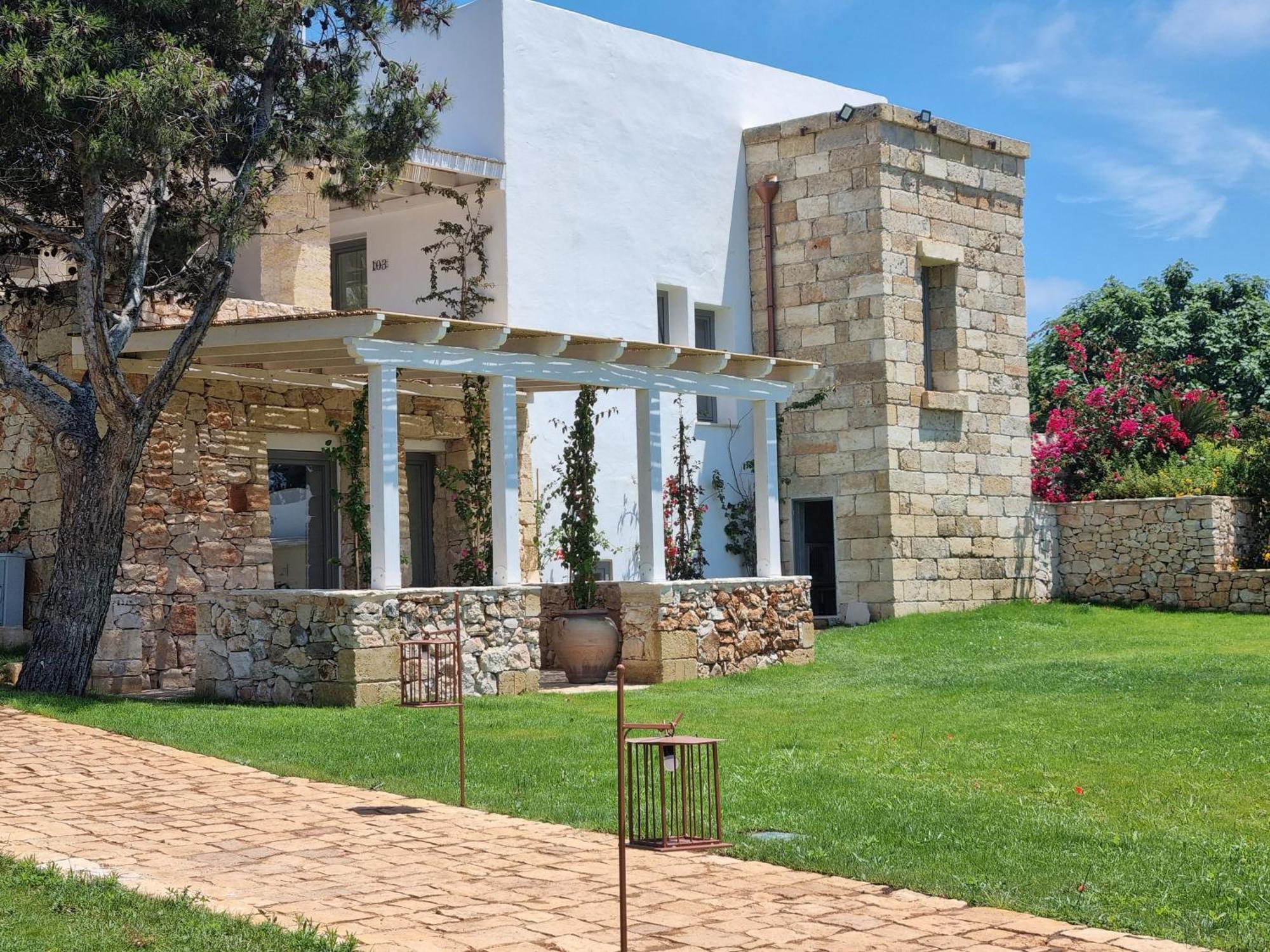 Masseria Baroni Di Montesardo Lido Marini Buitenkant foto